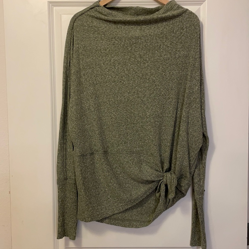 Free People We the Free green Women’s Top Medium